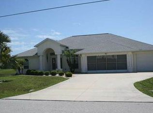 211 Medalist Rd, Rotonda West, FL 33947
