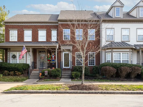 7162 Sunnywood Dr, Nashville, TN 37211