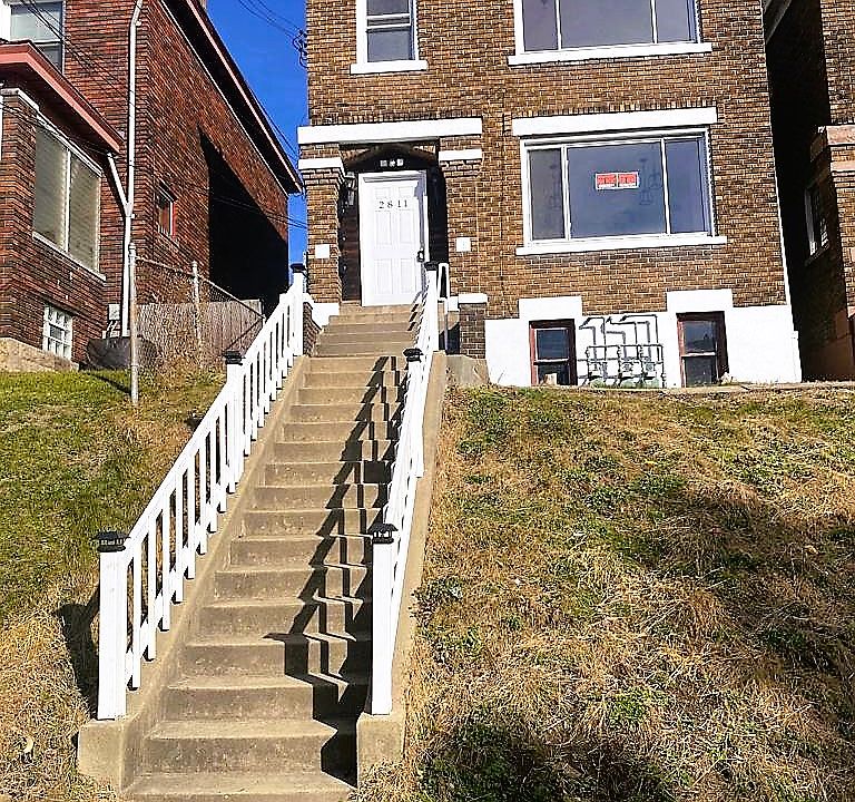 1 bedroom apartment in South Hills