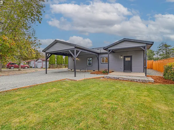 87952 Auction Barn Ln, Bandon, OR 97411