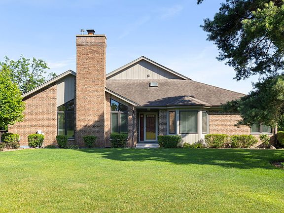 2nd image of 10536 Brookridge Ct
