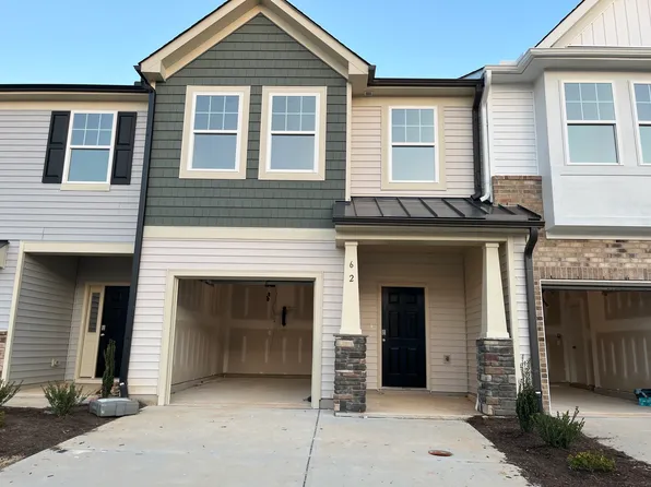 62 Clementine St, Angier, NC 27501