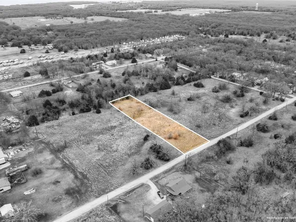 200 Kings Bridge Rd #3, Quinlan, TX 75474