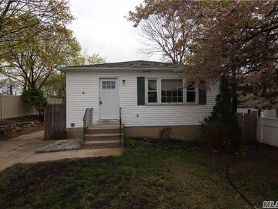 3 Bellwood Ave, South Setauket, NY, 11720