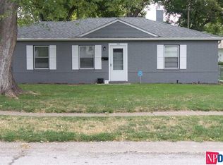 741 S 70th St, Omaha, NE 68106