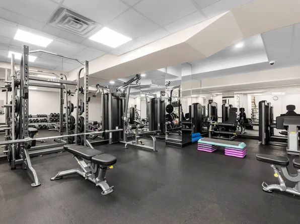 340 East 64th Street image 12 of 17