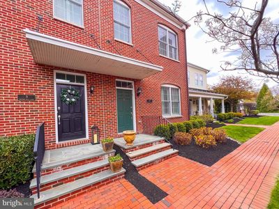 10 Watson Mill Ln, Newtown, PA, 18940