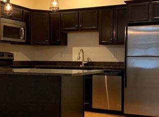 200 State St APT 204, Schenectady, NY 12305