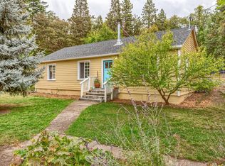 7165 Rapp Ln, Talent, OR 97540