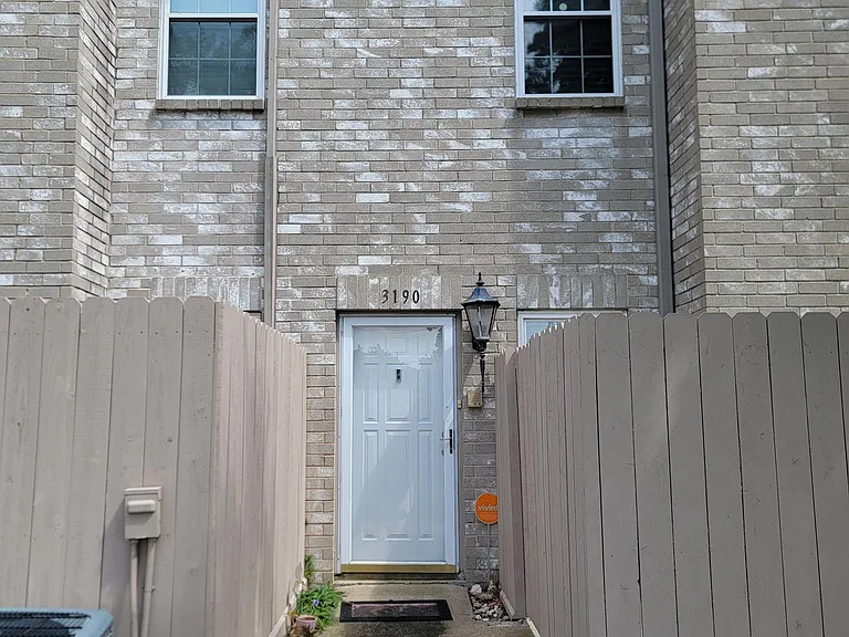 3190 Holly Hall St #3190 — Photo 14