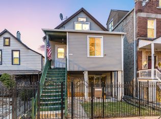3011 N Kimball Ave, Chicago, IL