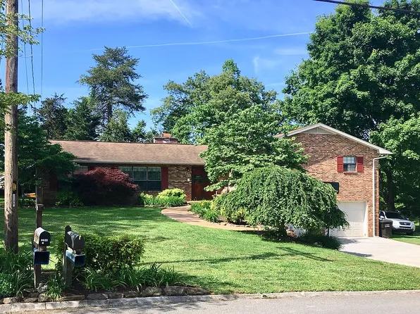 7309 Chartwell Rd, Knoxville, TN 37931