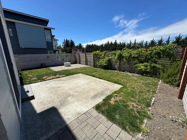 983 Sunseeker Ln — Photo 38