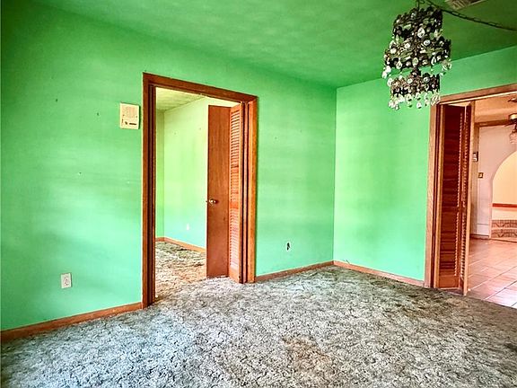 3rd image of 1319 Sumner St