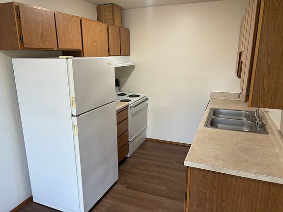 2nd image of 6221 Lakewood Dr W #170