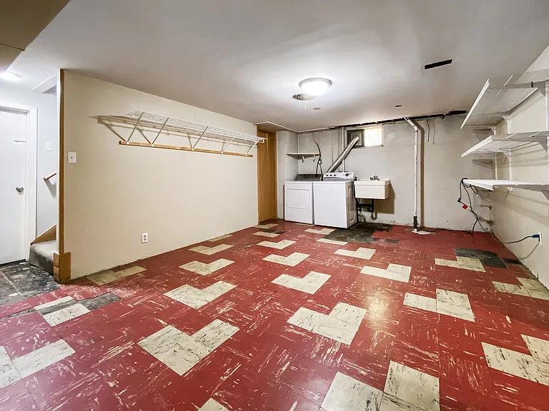 606 N Columbia Rd — Photo 8