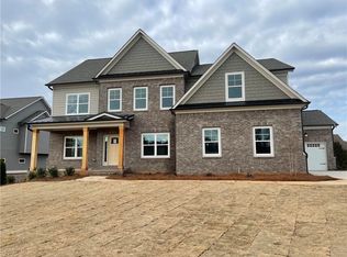 5618 Meadow View Dr, Jefferson, GA 30549