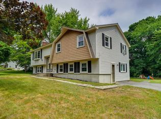 18 Whittier Rd, Billerica, MA 01821
