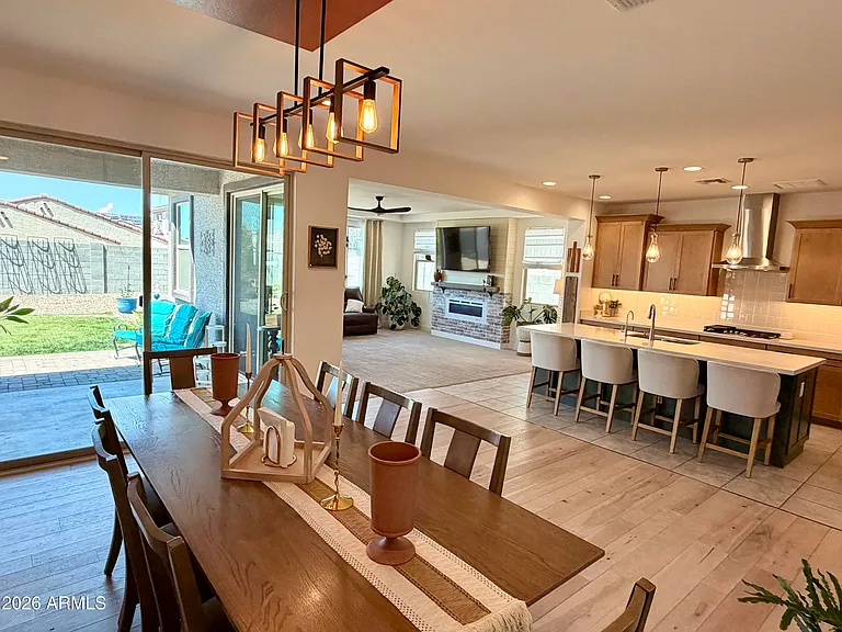 12862 W Ocotillo Rd — Photo 1