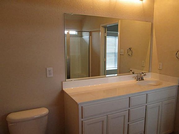 2nd image of 9921 Amaryllis Ln