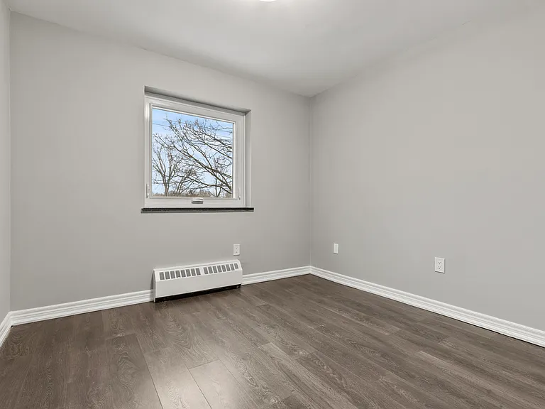 473 Linwell Rd — Photo 25