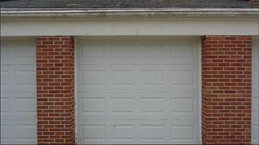 2nd image of 1511 N Plum St #1511B