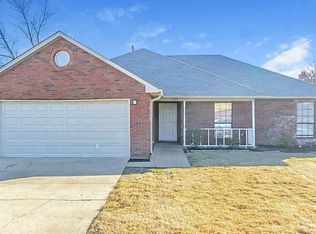 10873 E Ridge Dr, Olive Branch, MS 38654