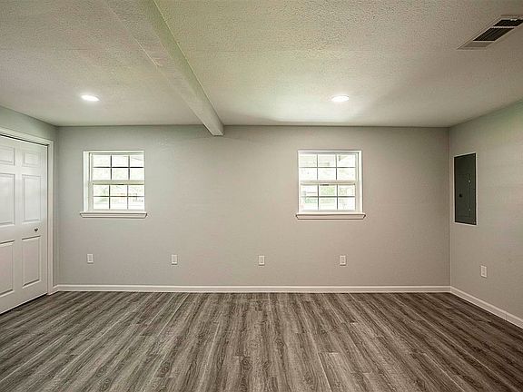 4th image of 1120 N 18th St