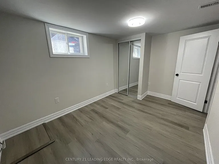 654 Annapolis Ave #BASEMENT — Photo 3
