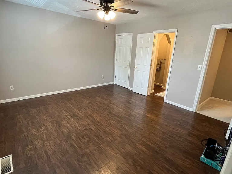 5021 Saint Patrick Cir — Photo 17