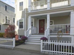 9 Dimick St #3, Somerville, MA 02143