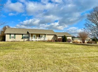 670 Bert Ridge Rd, Science Hill, KY 42553
