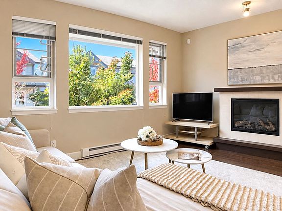 5th image of 9551 Ferndale Rd #25