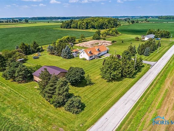 3rd image of 5450 N Township Road 69