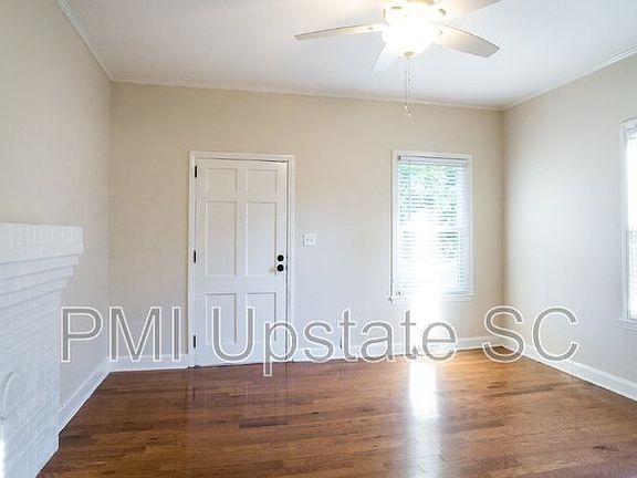 3rd image of 68 Smythe Ave