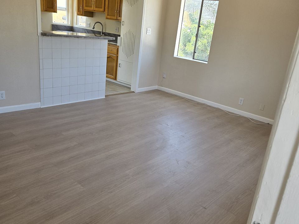 1st image of 8925 Hildreth Ave #E