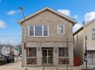 2878 S Throop St, Chicago, IL 60608