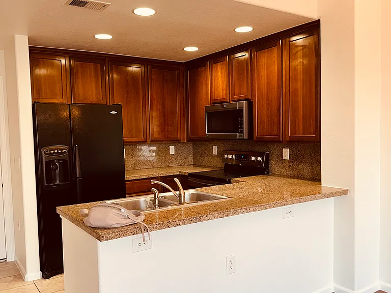 16262 E Geddes Ln #6 — Photo 4