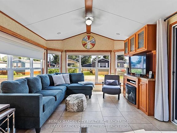 5th image of 1501 Line 8 Rd #264