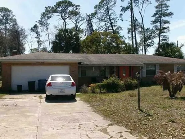 1420 Belleshore Cir, Jacksonville, FL 32218