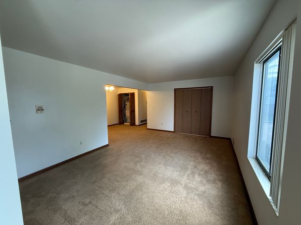 16421 E Ten Mile Rd APT 8