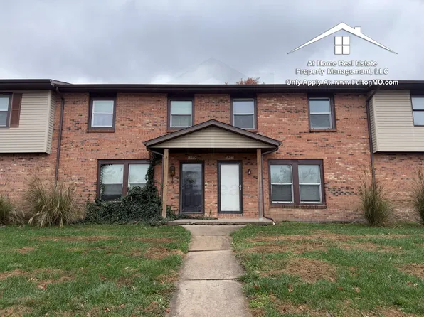 1822 Springdale Ct, Mexico, MO 65265