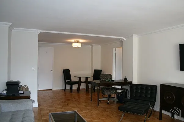 Rented by Halstead Real Estate | media 10