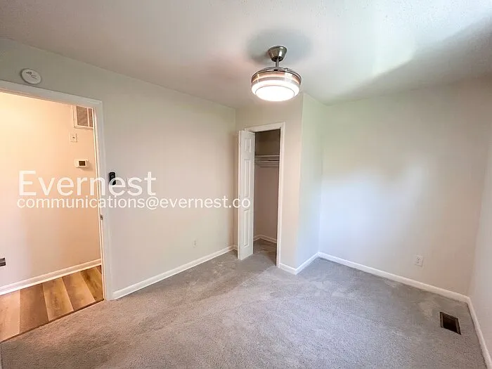 633 Hemlock Ave — Photo 12