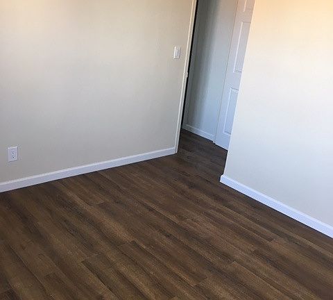 3rd image of 2879 W 12th St