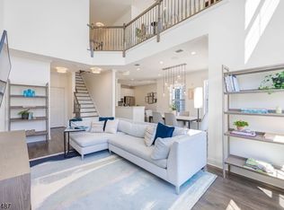 115 Aspen Dr, Cedar Grove Twp., NJ 07009