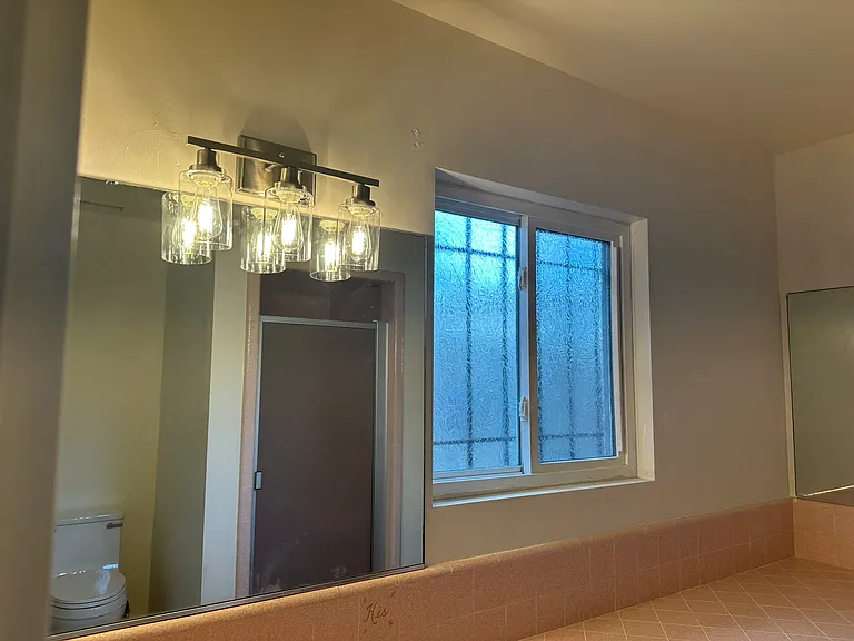 1300 Oak Ave #5 — Photo 6