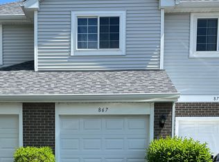 867 Addison Ave, Lombard, IL 60148