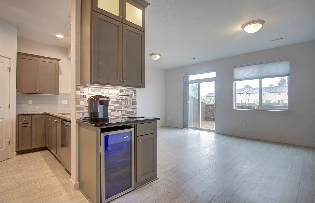 Prairie Park Commons Home — Photo 1