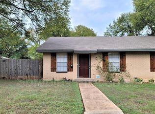 1012 N Wall St, Belton, TX 76513
